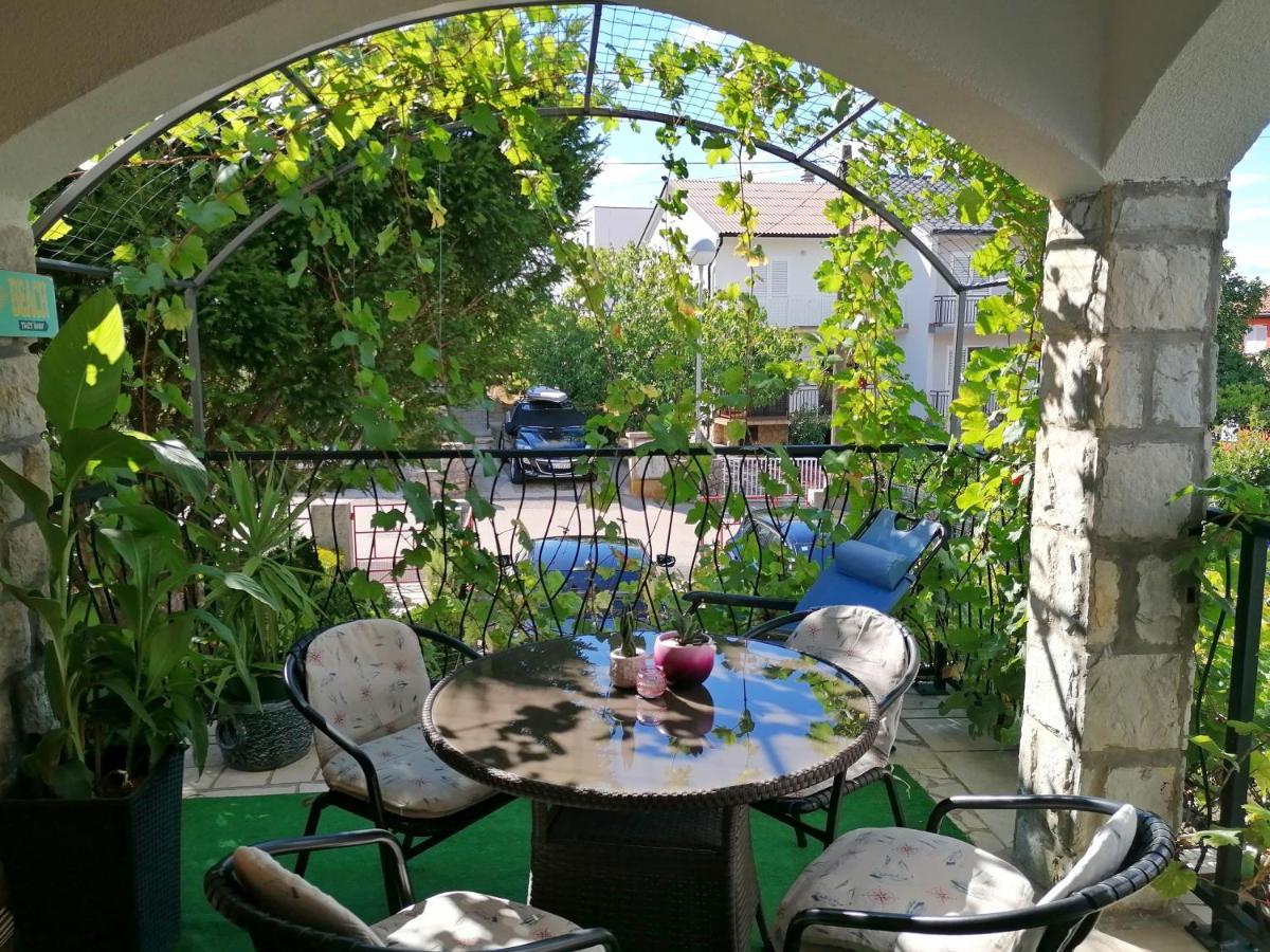 Apartments With A Parking Space Njivice, Krk - 5320 المظهر الخارجي الصورة